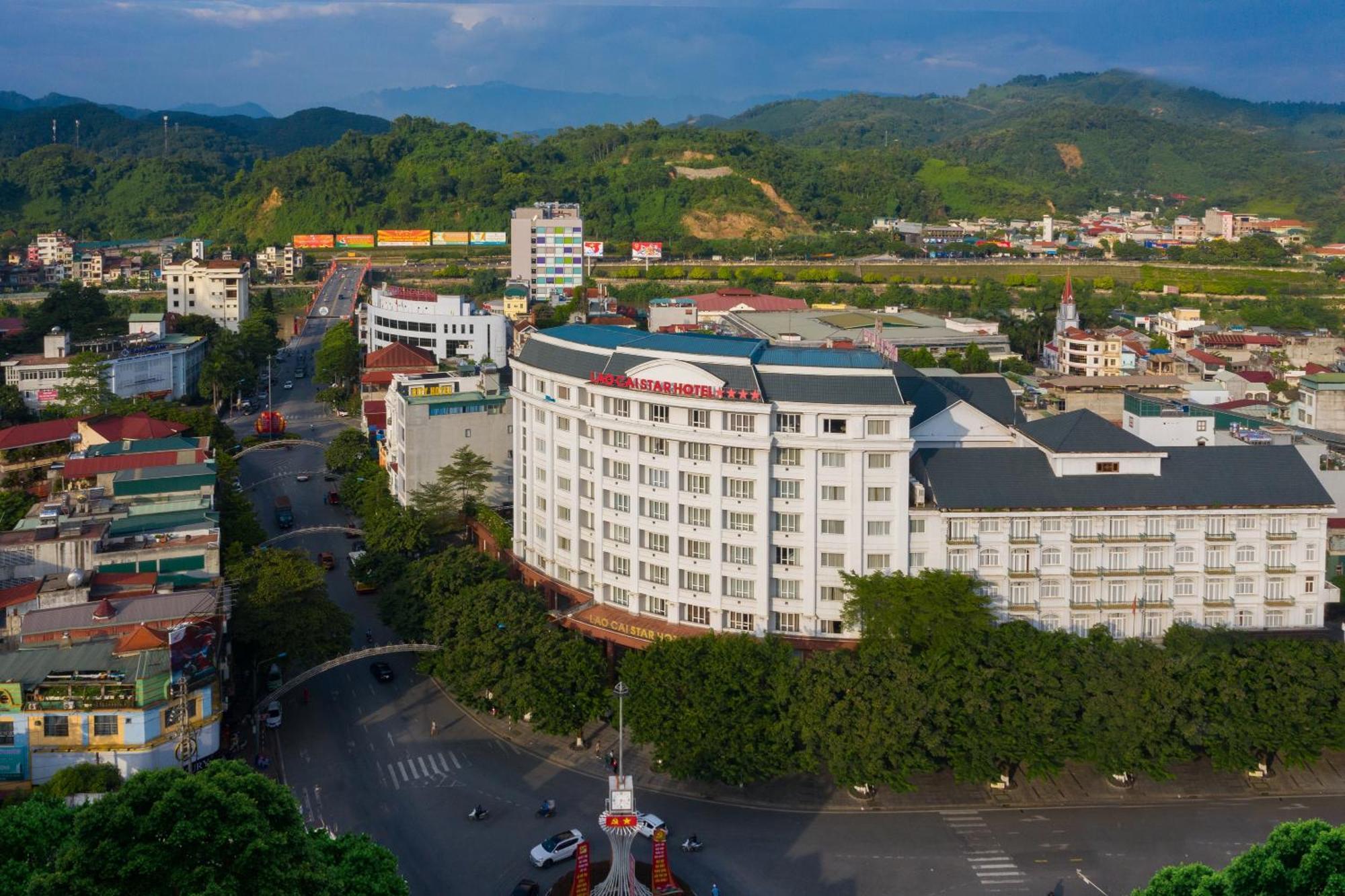 Lao Cai Star Hotel Extérieur photo