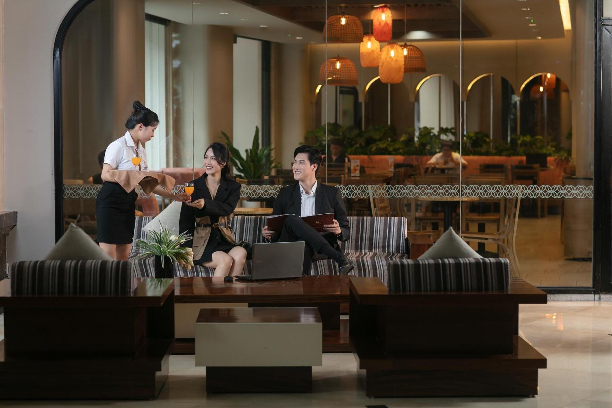 Lao Cai Star Hotel Extérieur photo